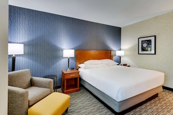 Room, 1 King Bed, Accessible (Meeting, Tub, 2 Rooms)