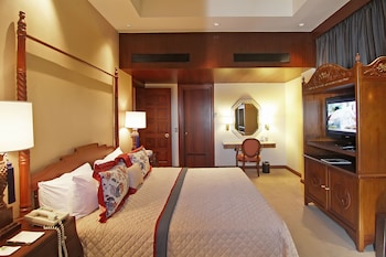 Intramuros Suite
