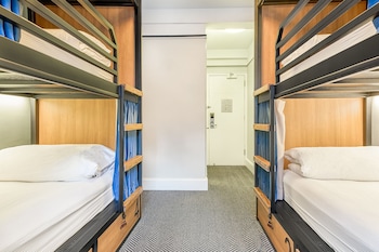 Classic Quadruple Room