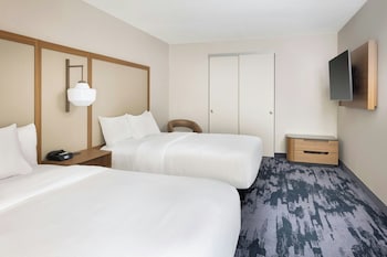 Suite, 2 Queen Beds, Non Smoking