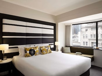 Superior Room, 1 King Bed
