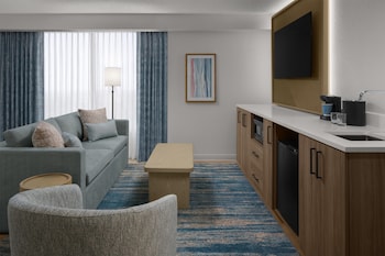 Suite, Multiple Beds, Microwave, Corner