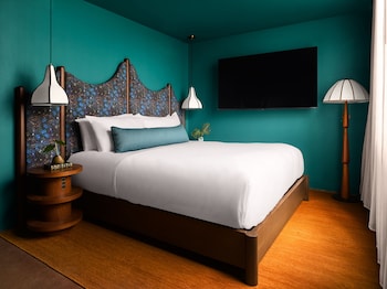Grand Luxe 2 Bedroom Suite