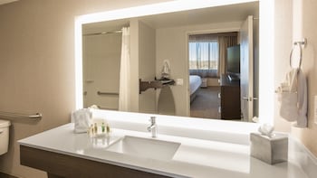 Standard Room, 2 Queen Beds