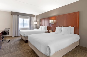 Standard Room, 2 Queen Beds, Non Smoking, River View