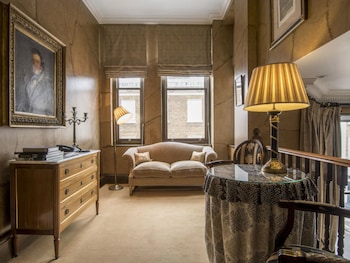 Gallery Room, 1 Bedroom