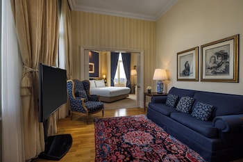 Rembrandt Suite, 1 King Bed, City View