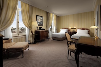 Premium Room, 2 Twin Beds, River View
