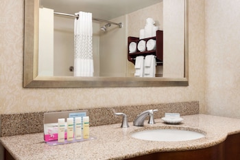 Room, 1 King Bed, Accessible, Non Smoking (Mobility, Hearing, Bathtub)