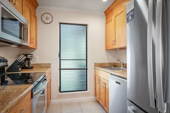 Suite, 2 Queen Beds, Ocean View