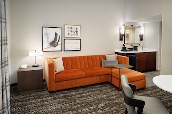 2 Double Bed Custom Suite