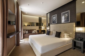 Superior Double Room (Via delle Carrozze 42)