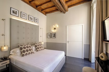 Room, Connecting Rooms (Via del Corso 81) (no breakfast)