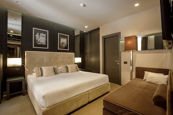 Superior Double Room (Via delle Carrozze 42)