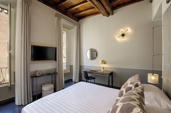 Room, Connecting Rooms (Via del Corso 81) (no breakfast)