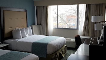 Room, 2 Queen Beds, Non Smoking, City View