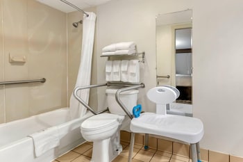 Room, 2 Queen Beds, Accessible, Smoking