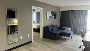 Suite, 2 Queen Beds, Non Smoking