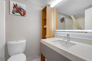 Room, 2 Queen Beds, Non Smoking