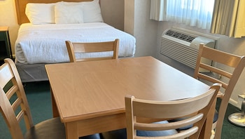 Suite, Non Smoking, Refrigerator & Microwave