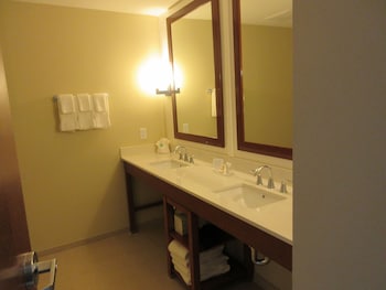 Suite, Multiple Beds, Accessible, Non Smoking