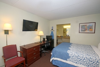 Standard Room, 1 Queen Bed, Non Smoking