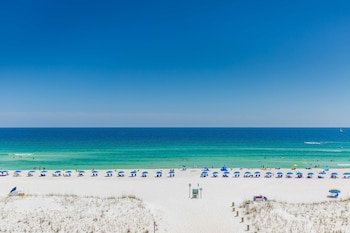 One King Bed, Gulf View, 1st Floor, No Patio, Non-Smoking