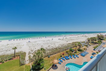 One King Bed, Gulf View With Balcony, Non-Smoking