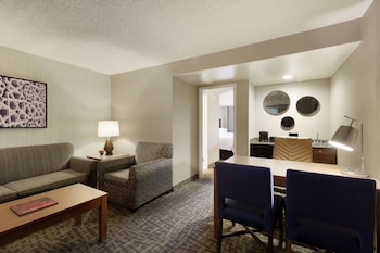 Room, 2 Queen Beds, Patio