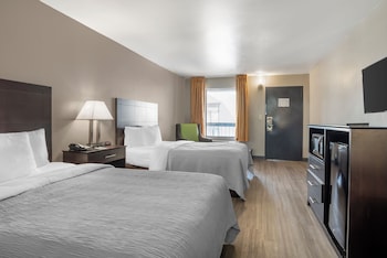 Room, 2 Queen Beds, Non Smoking