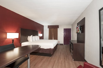 Superior Room, 1 King Bed, Non Smoking (Renovated)