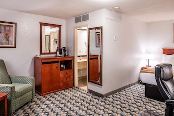 Standard Room, 1 Queen Bed, Non Smoking