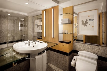 Deluxe Room, 2 Twin Beds, City View (Pool Access)