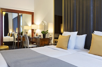 Premium Twin Room
