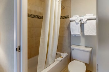 Standard Room, 1 King Bed, Non Smoking, Patio