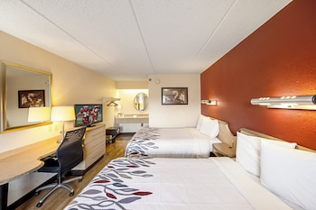 Standard Room, 2 Double Beds (Smoke Free)