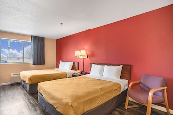 Standard Room, 2 Queen Beds, Non Smoking