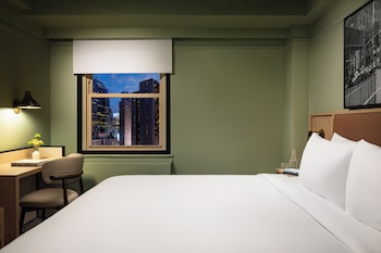 Deluxe Room, 1 King Bed