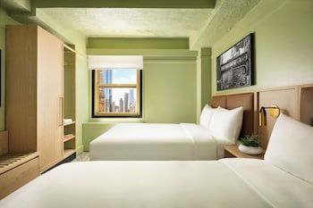 Deluxe Room, 2 Double Beds