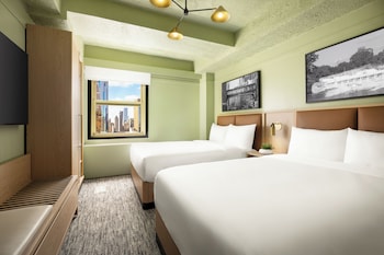Deluxe Room, 2 Double Beds