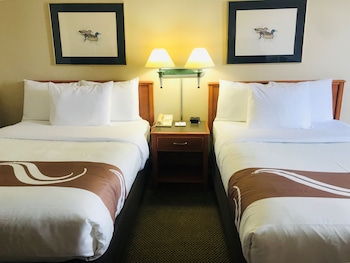 Standard Room, 2 Double Beds, Non Smoking