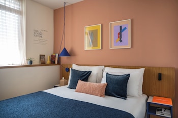 Piccolo Room