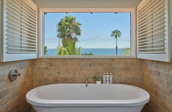 Suite, Ocean View