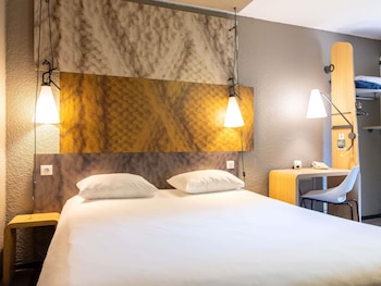 Standard Room, 1 Double Bed