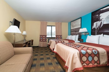 Room, 2 Queen Beds, Non Smoking (Second Floor)