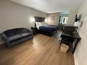 Standard Room, 1 King Bed