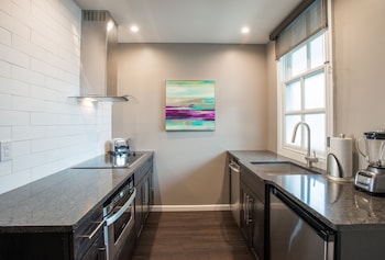 Premier Loft, 1 Queen Bed