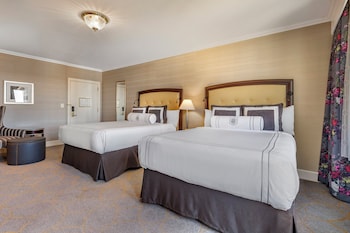 Deluxe Room, 2 Queen Beds
