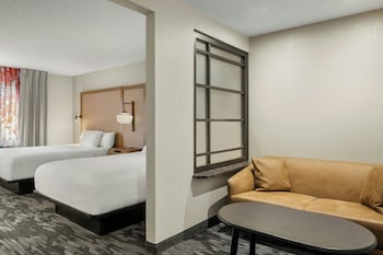 Suite, 2 Queen Beds