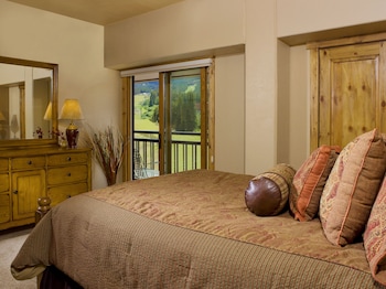Condo, 4 Bedrooms